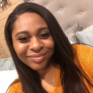 Meet your Posher, Genise